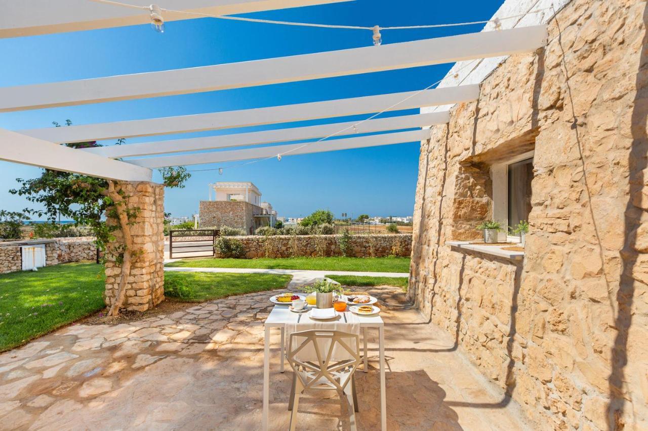 Perla Saracena Hotel & Restaurant Salve Exterior photo